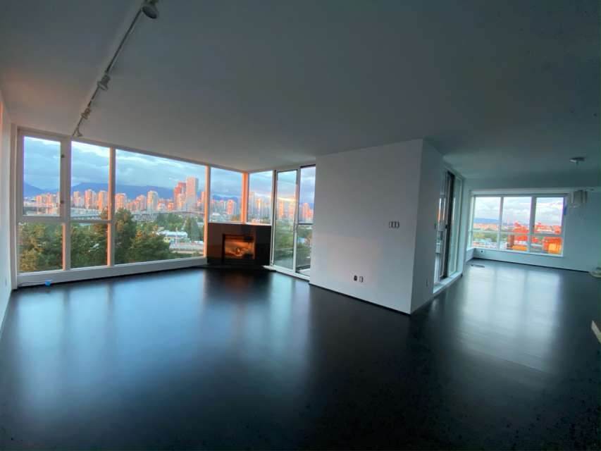 Unfurnished Modena of Portico 2 Bedroom + Den With VIEWS!