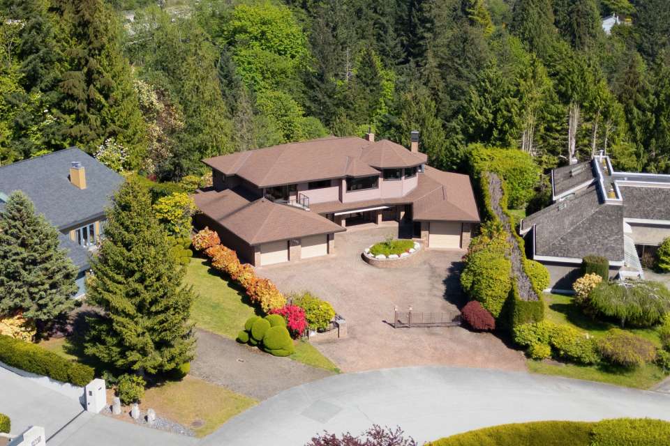 Unfurnished Rockridge Home with Indoor Pool